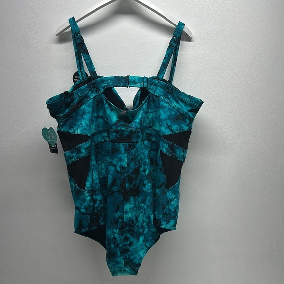 Torrid Swimsuit One 1 Piece Suit Tie Dye Mesh Insert Teal Black New Plus Size 4X - Picture 8 of 10